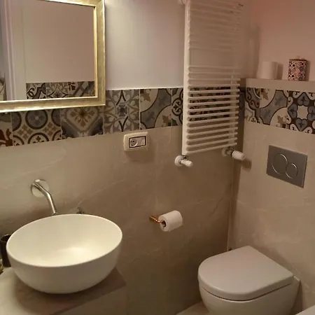 Bed & Breakfast Casa Zia Cecchina 4*