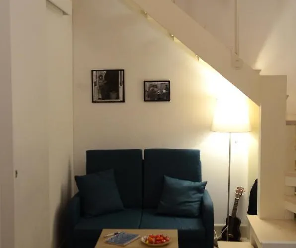 Bed & Breakfast Casa Zia Cecchina 4*